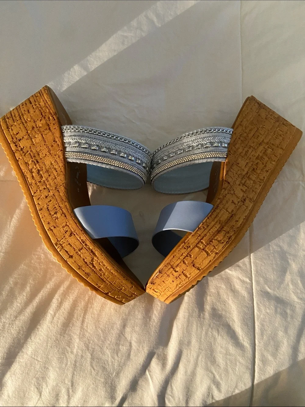 🩵Wedge Cork Sandals with  Rhinestones and Silver Stones🩵